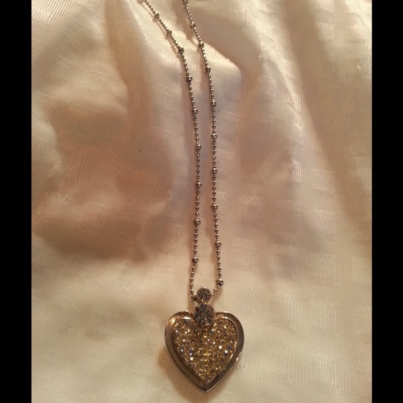 Beautiful genuine crystal heart necklace.