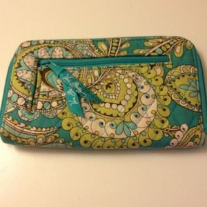 Vera clutch
