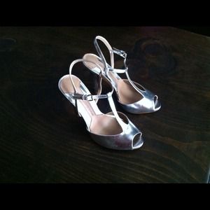 Zara Collection Silver Pumps
