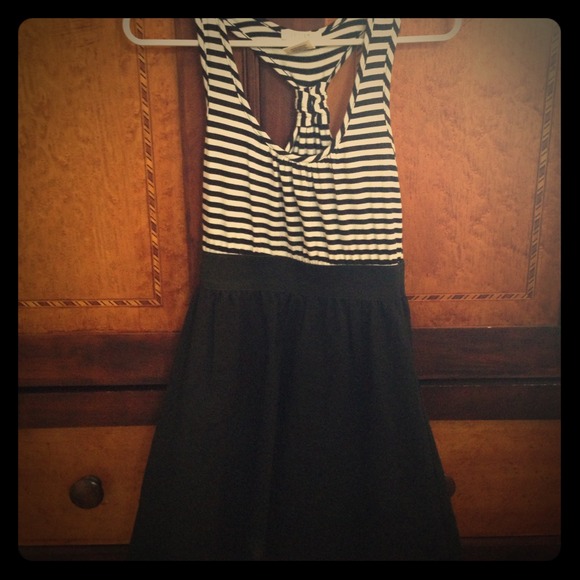 Black and white Delia's dress