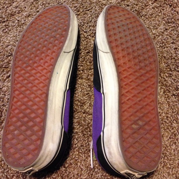 Vans!! - Picture 2 of 2