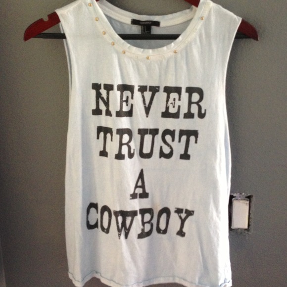 'Never trust a cowboy' tank