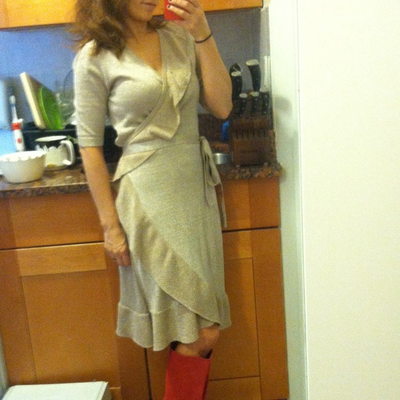 BCBGMaxAzria Dresses & Skirts - BCBG MAXAZRIA gold/beige sweater dress