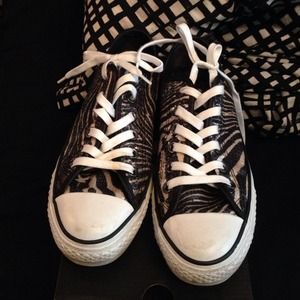 Chuck Taylor sequin sneakers