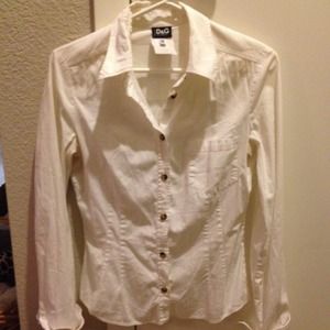 D&G fitted white blouse.