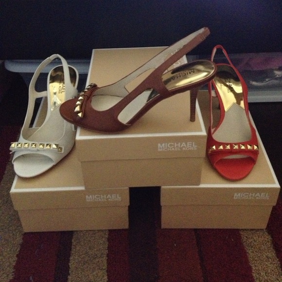 SOLD🔴 🎀 Michael KORS Shoes 🎀 - Picture 2 of 2