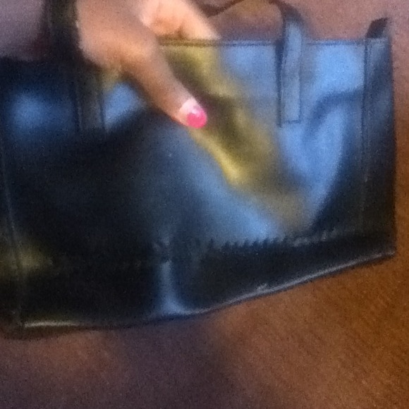 Purse - Picture 2 of 2