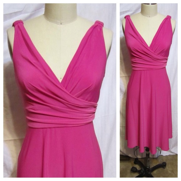 Tahari Dresses & Skirts - Tahari pink fit and flare dress