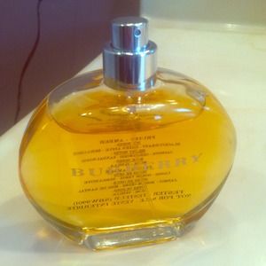 🎀Burberry Perfume 3.3 oz tester/tokidoki bundle🎀