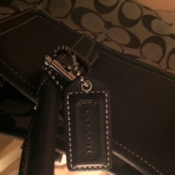 Coach handbag - Picture 3 of 4
