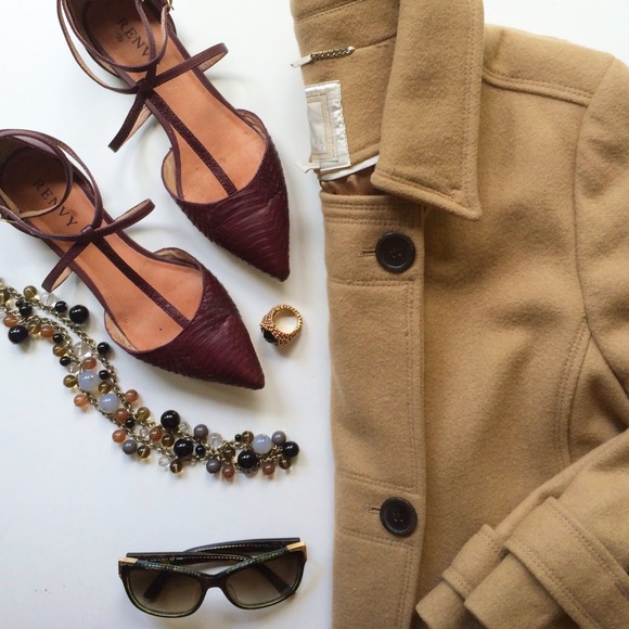 Old Navy Outerwear - Cute Camel Swing Coat