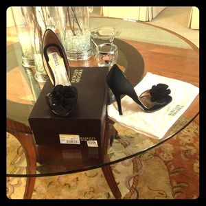 Authentic Badgley Mischka Randall Evening Shoe!
