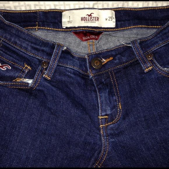 Hollister Skinny Jeans - Picture 3 of 3
