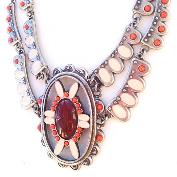 Jewelry - Pretty Silver necklace with peach and ruby stones!
