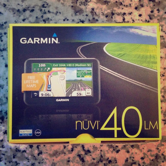 🎉SOLD🎉Garmin Nuvi 40lm Navigation ! Lifetime