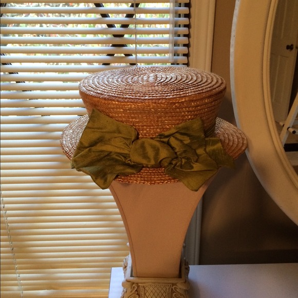 REDUCED - Picture 3 of 4