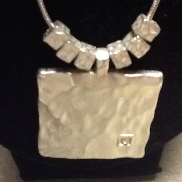 Necklace - Picture 3 of 3