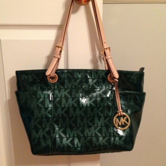 Michael kors bag - Picture 1 of 4