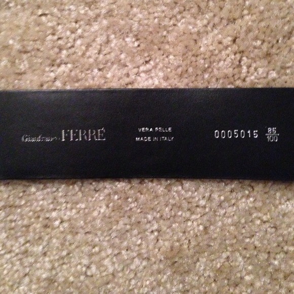 Reduced Black fur belt by Ferré ( new ) - Picture 3 of 3