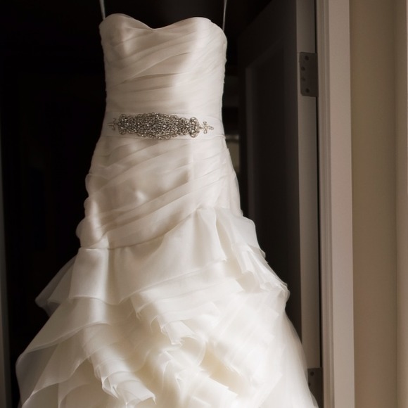 Pronovias wedding belt