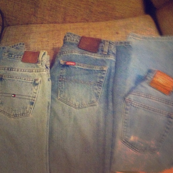 3 pair of women's jeans