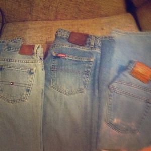 3 pair of women's jeans