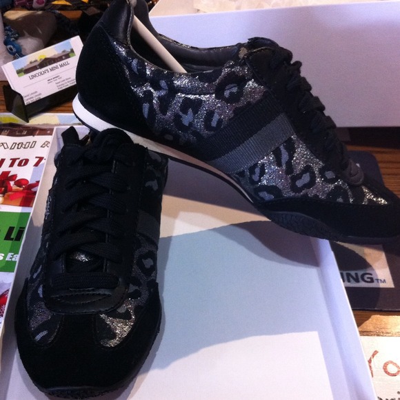 Leopard coach shoes