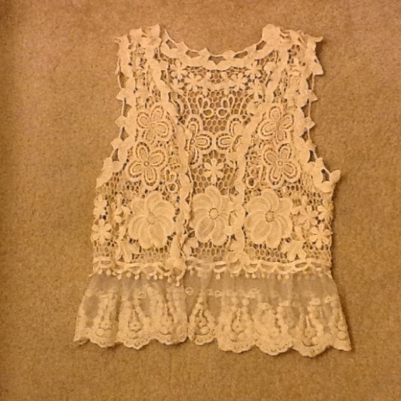 New crochet lace vest