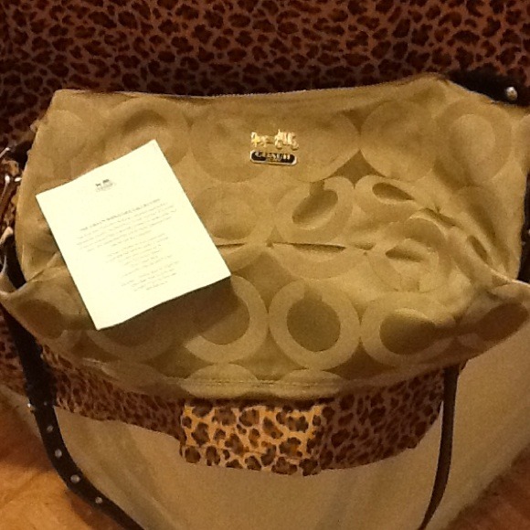 (Reduced)Authentic Tan&brown Coach crossbody