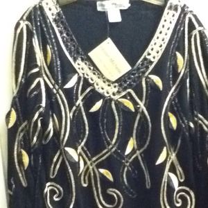 New Black sweater with gold leafs