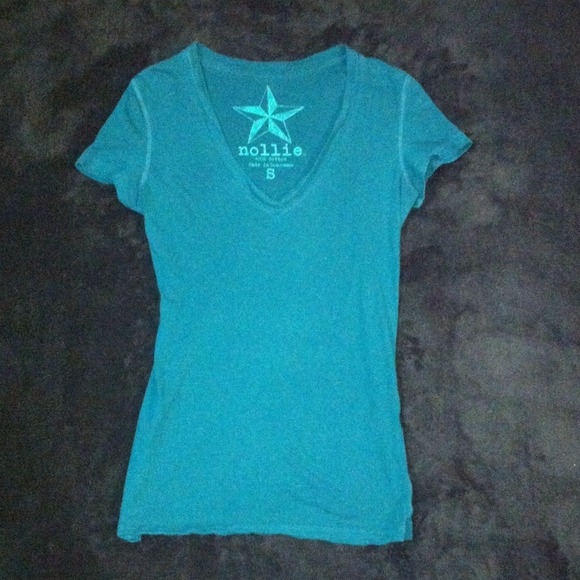 SOLD Nollie women's v-neck shirt ~ size S