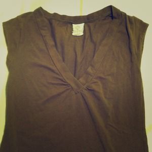 Chocolate Cap sleeve v-neck shirt