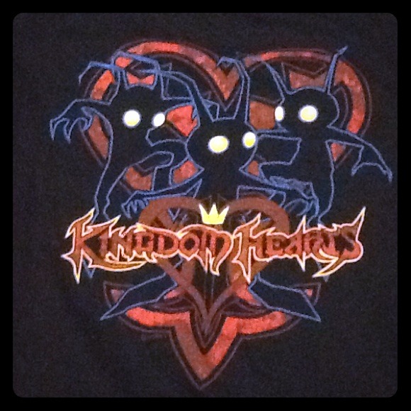 KINGDOM HEARTS T-Shirt