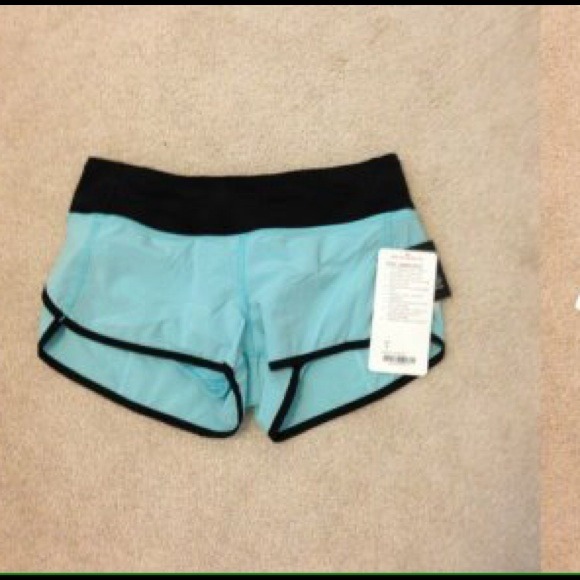LuLulemon run speed shorts NWT