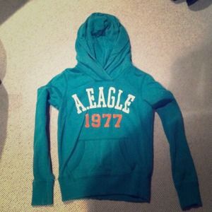 AMERICAN EAGLE SWEATSHIRT