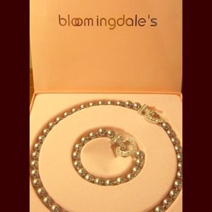 Matching necklace and bracelet. NWT