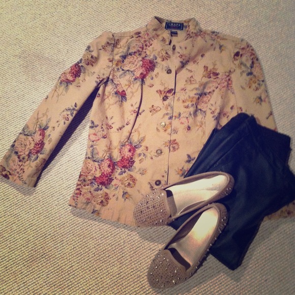 Chaps Park Avenue Floral Canvas Jacket!