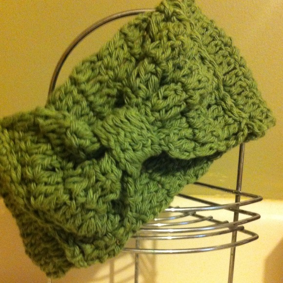 Headband by order.