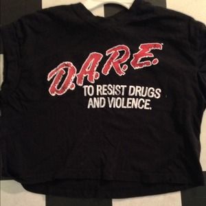 DARE crop top
