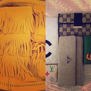 @burdie: Minnetonka Three Layer Fringe Boot