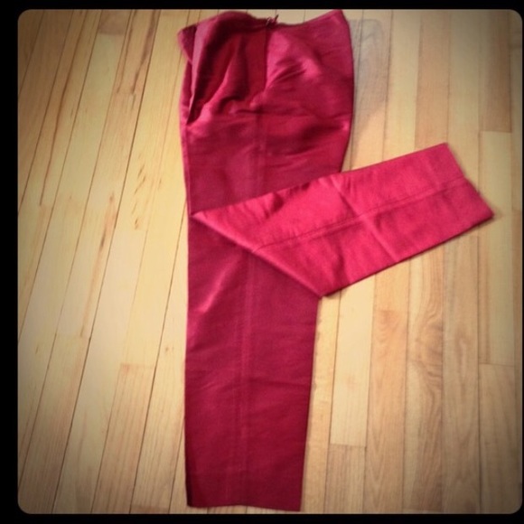 πHPπGorgeous Red Silk Pants - Picture 2 of 2
