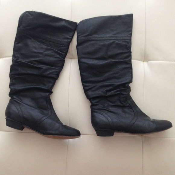 Steve Madden Candence Black Leather Boots