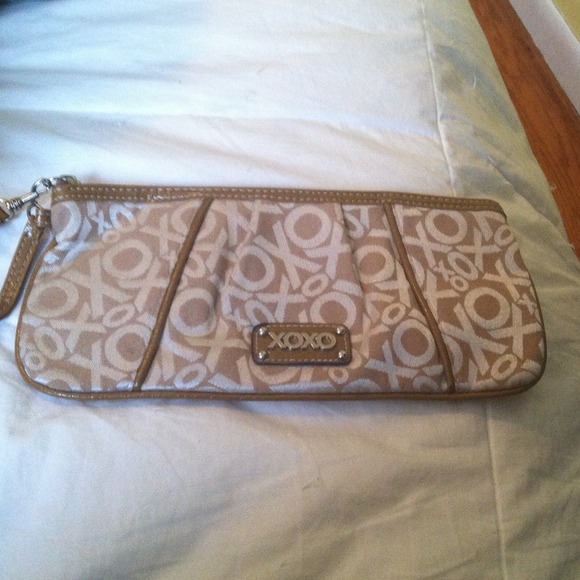 Xoxo wristlet