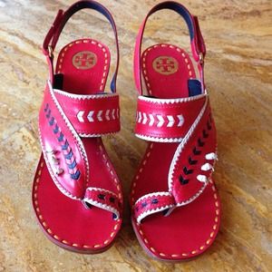 Gorgeous Tory burch sandals