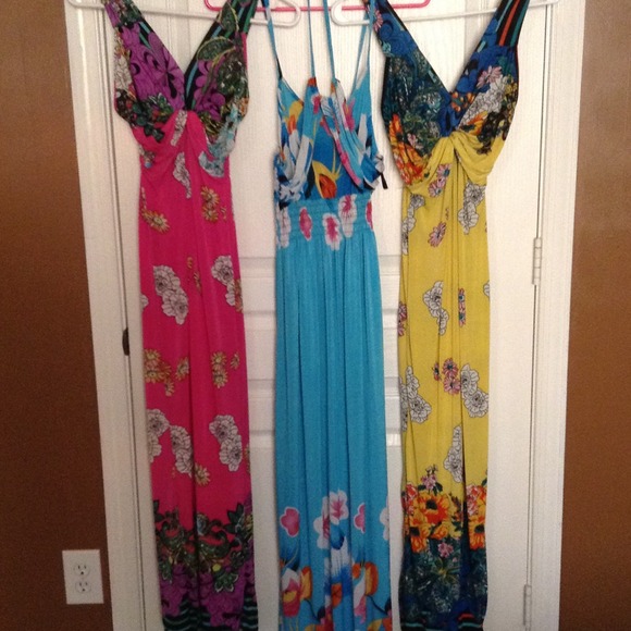 Bundle: 3 summer dresses on SALE!!!