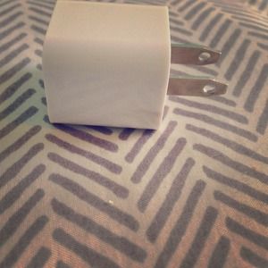 USB Wall Charger Port (iPhone)