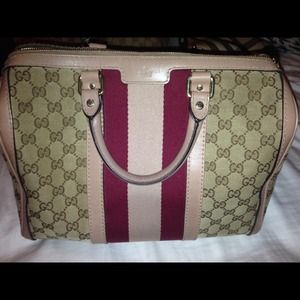 Authentic Gucci purse