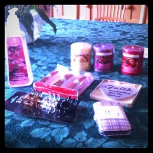 Free gifts after purchase!