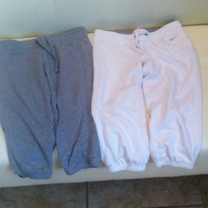 2 Nike Capri pants xs