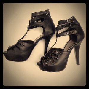 Black gladiator heels